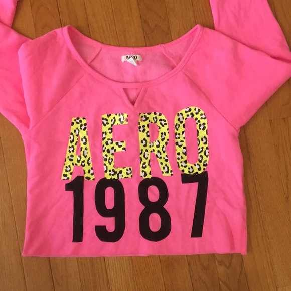 NEW Aero Neon Animal Print Graphic Crop Sweatshirt - Picture 2 of 7